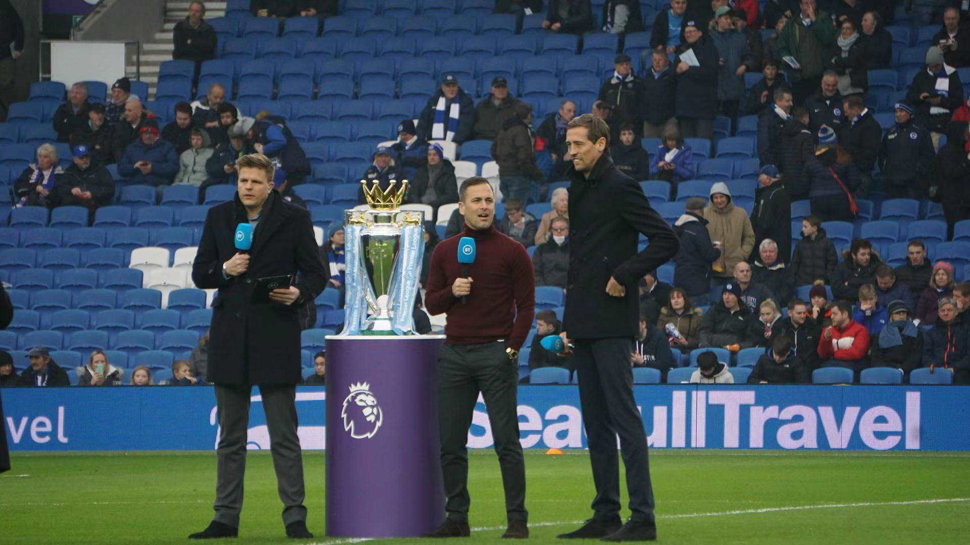 双方之间的 双方之间的